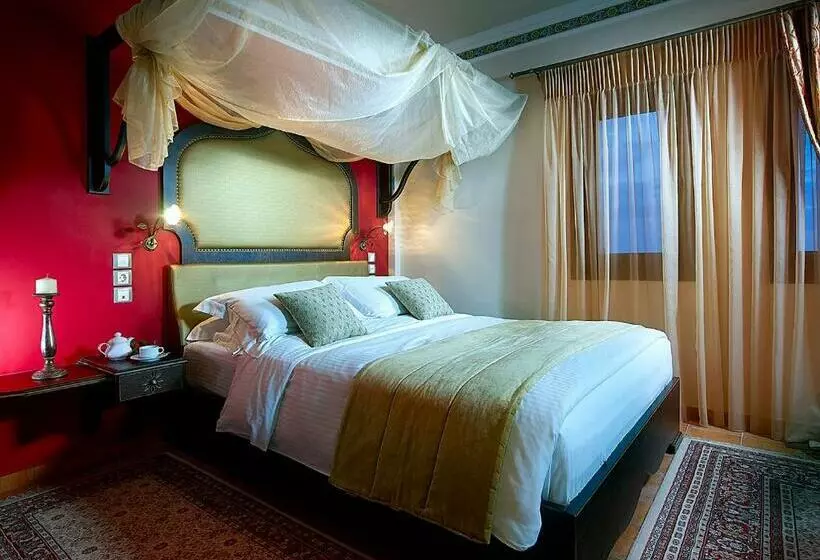 اتاق لوکس با چشم‌انداز دریا, Stevalia Hotel & Spa
