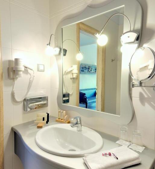 Полулюкс, Stevalia Hotel & Spa