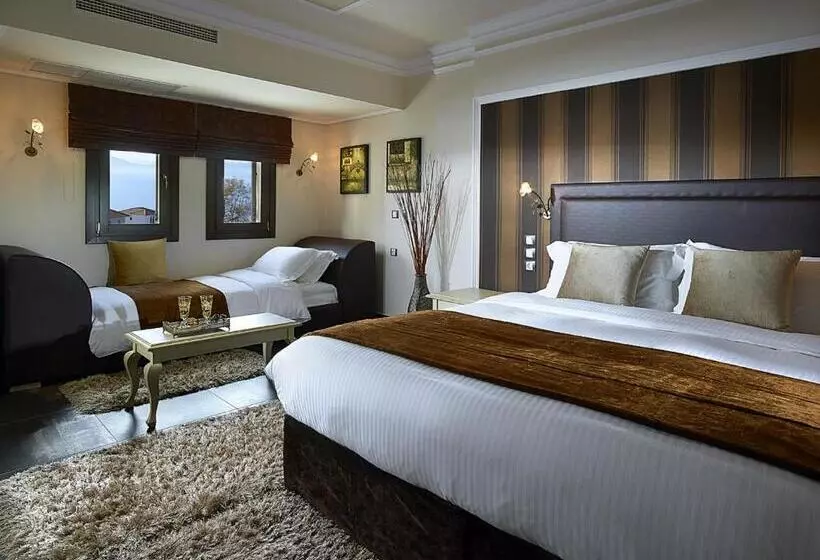 اتاق لوکس سه تخته, Stevalia Hotel & Spa