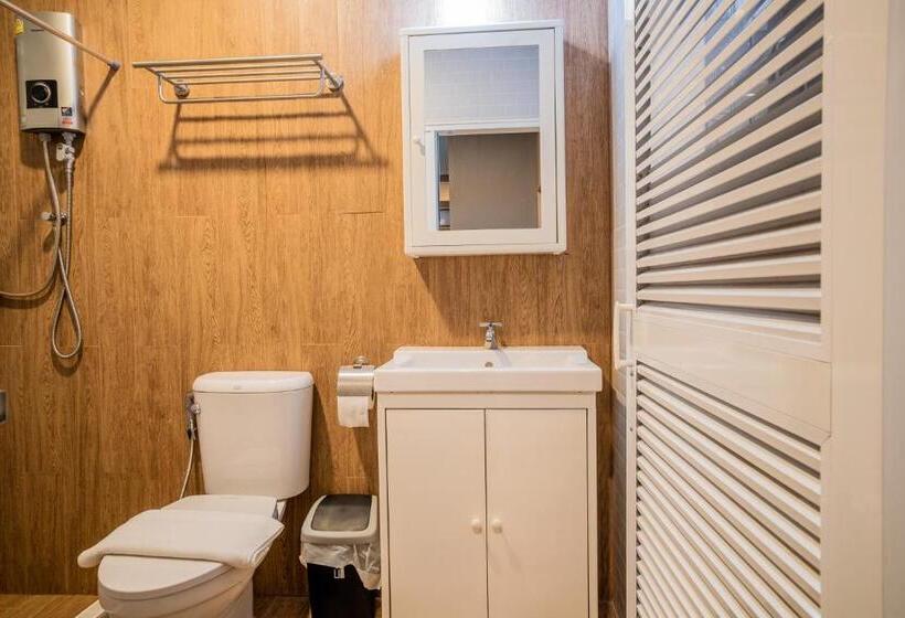 스탠다드 스튜디오, Tk Bed