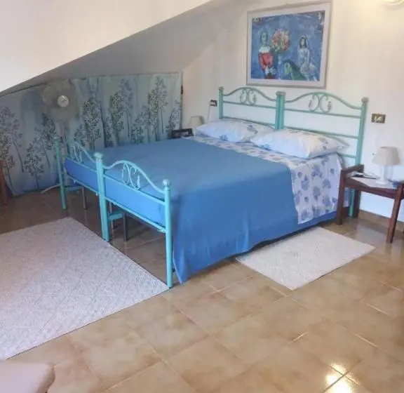 スタンダードトリプルルーム, Villa Cavaliere