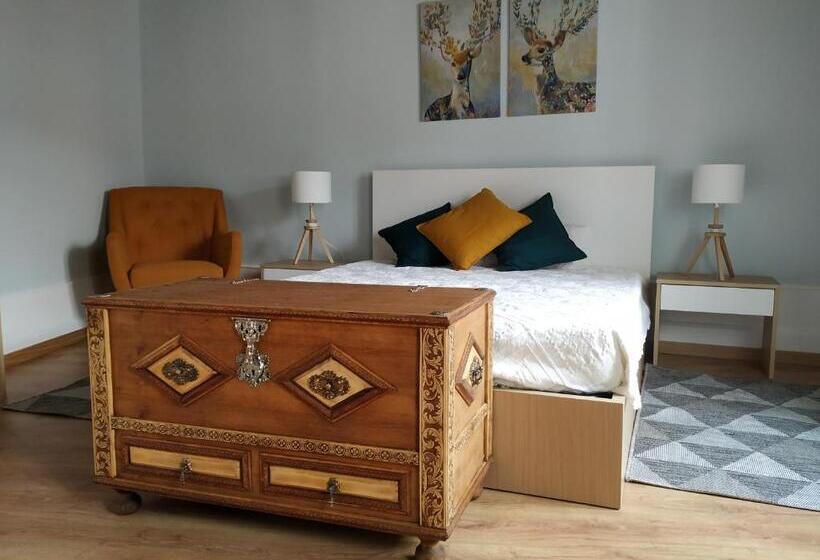 חדר סטנדרט לשלושה, Entresocalcos