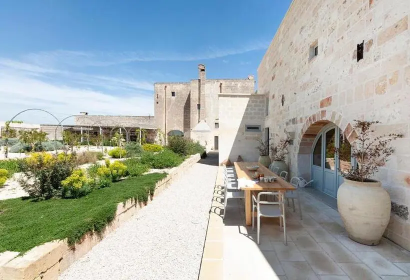 スリーベッドルーム　ヴィラ, Masseria Pezza
