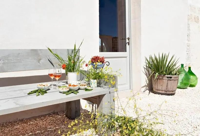 スリーベッドルーム　ヴィラ, Masseria Pezza