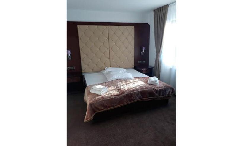 スタンダードルーム, Pensiunea Teomir