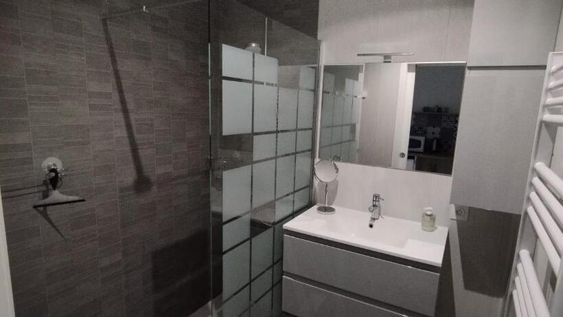 带共用浴室的标准房间, Chambres D Hôtes Le Verrie Cosy