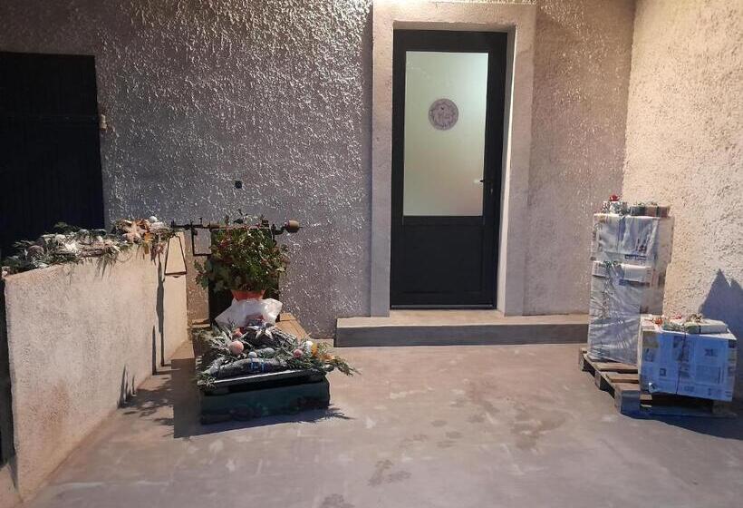 デラックスルーム, La Maison Du Bonheur