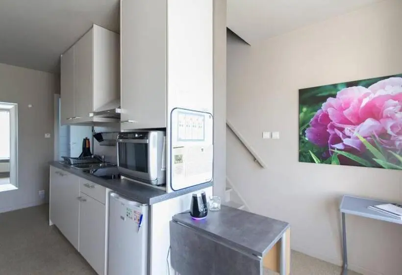 スタンダードルーム, Studio Gardenroom Guesthouse De Steenberg Met Tuinzicht