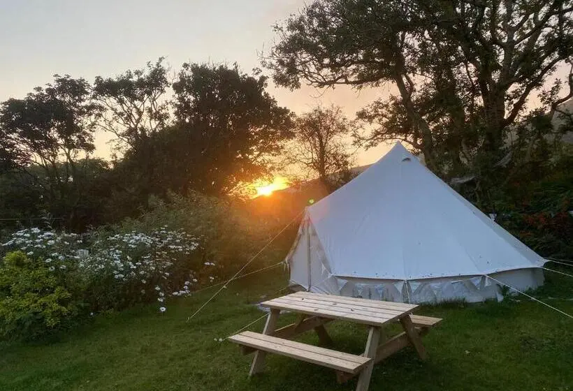 Standard Tent, Granville House Apartments & Glamping Site