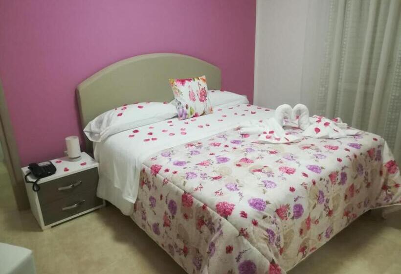 חדר סטנדרט עם מיטת קינג, Cohiba