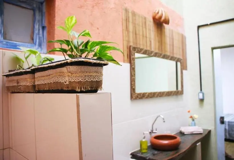 スーペリアースイート, Santo Hostel