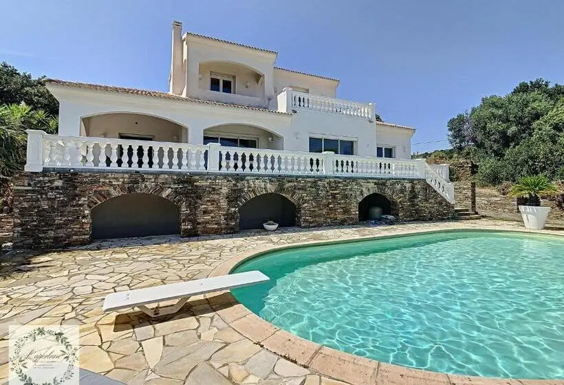 プール付き１ベッドルームヴィラ, Seaview Villa Marlau