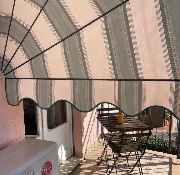 اتاق استاندارد با تراس, Le Bassotte B&b