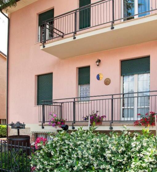 اتاق عادی, Le Bassotte B&b