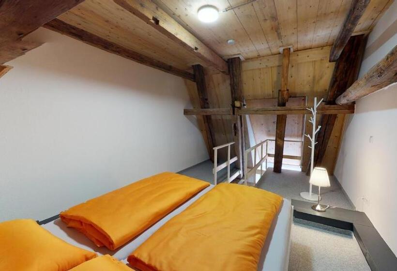 Номер Стандарт Совместная Ванная, Karl V Geschichte Leben Im Herzen Der Altstadt