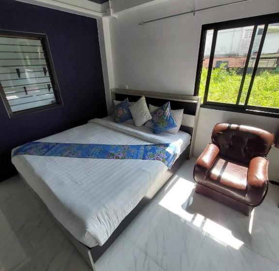 Deluxe-huone Parveke, Marin S Home