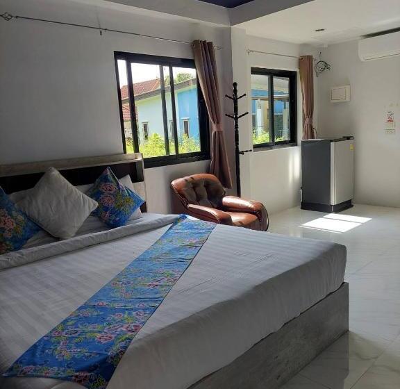 Deluxe-huone Parveke, Marin S Home