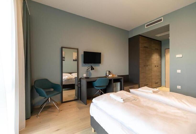 חדר סטנדרט, A22 Hotel Gyál