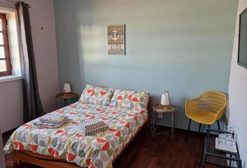 バス共有のスタンダードルーム, Beachwalk Guesthouse