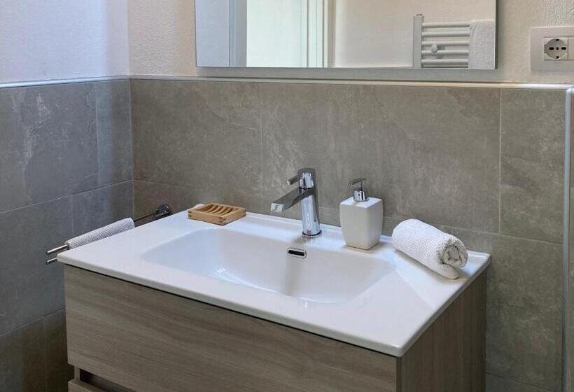 דירת חדר, Casa Langa Di Lola