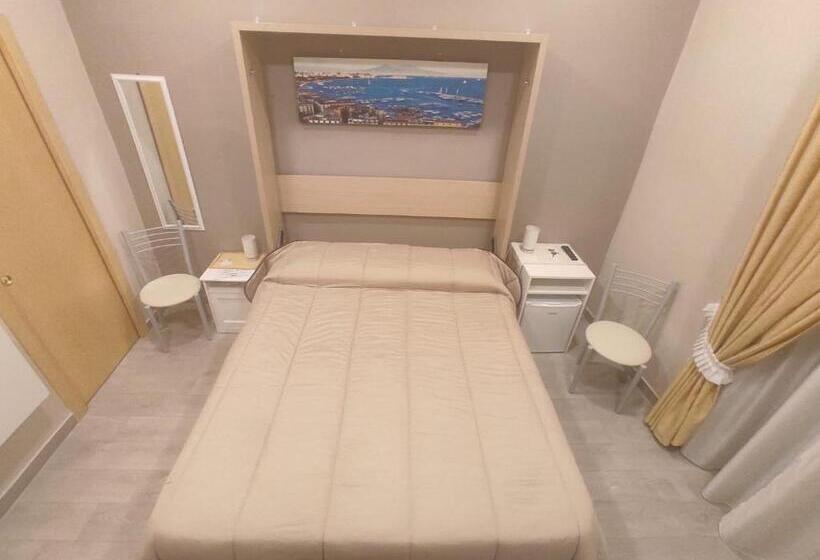 اتاق استاندارد با بالکن, Sunrise 15