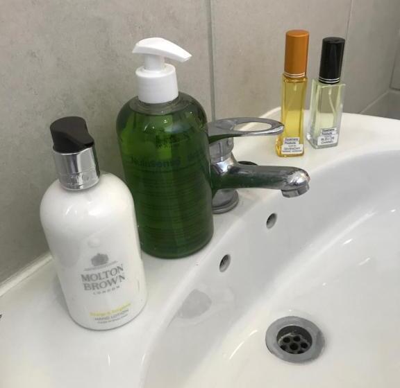 スタンダードルーム, Executive Suites On Md