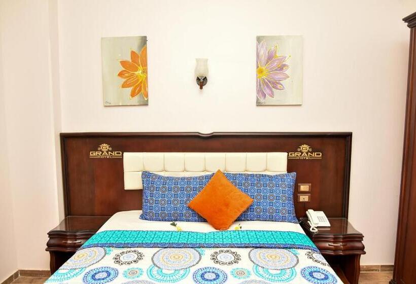 اتاق استاندارد یک نفره, Grand Hotel Ras Elbar