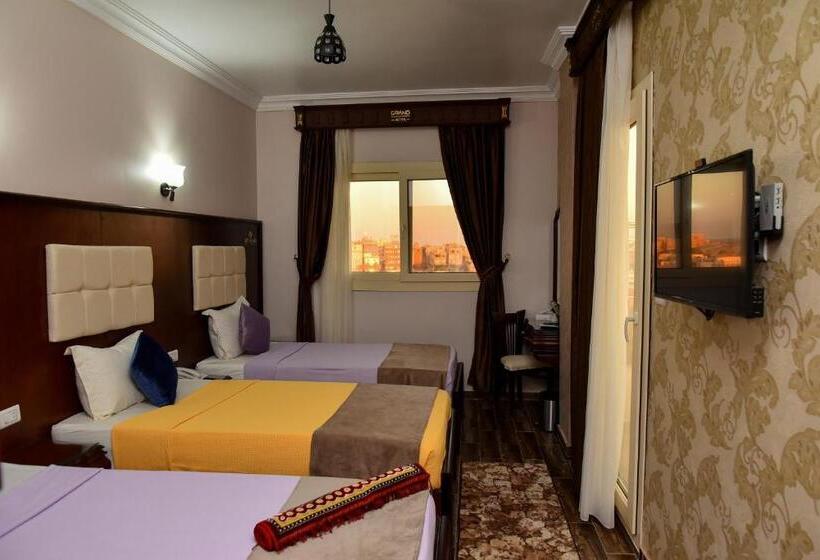 اتاق استاندارد سه نفره, Grand Hotel Ras Elbar