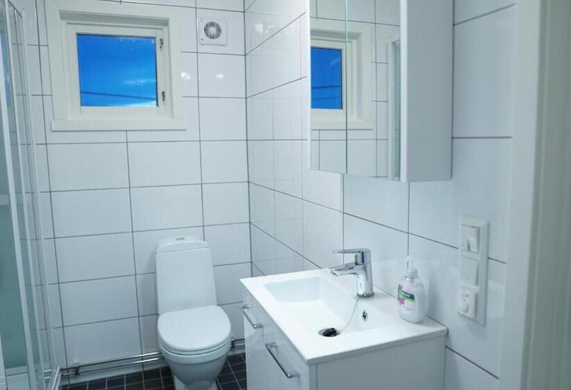 غرفة ديلوكس مطلّة علي البحر, Jakobselvkaia