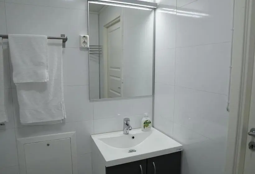 1 Bedroom Penthouse Apartment, Jakobselvkaia