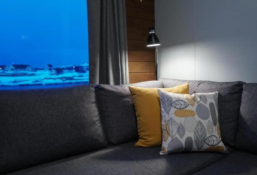 1 Bedroom Penthouse Apartment, Jakobselvkaia