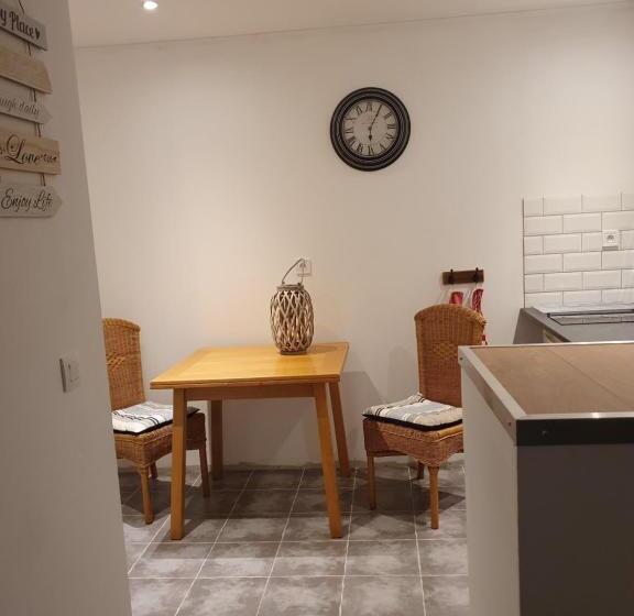 ガーデンビュースタンダードルーム, Au Petit Paradis