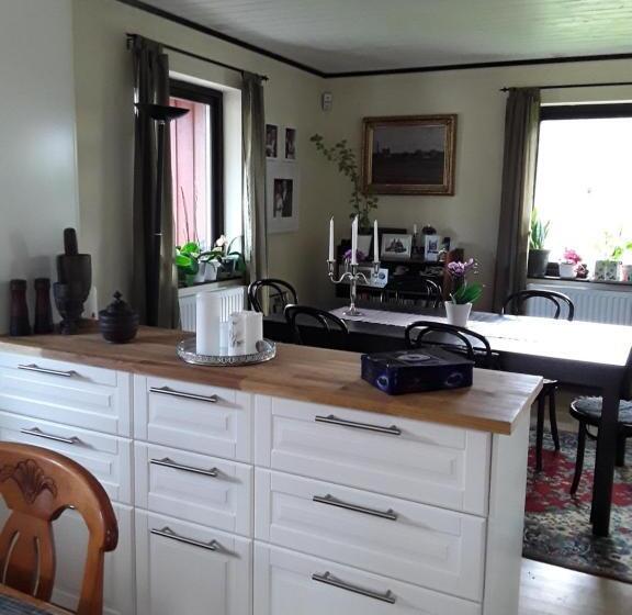 اتاق استاندارد یک نفره, Naturnära Enkel Rum B&b I Uppsala Ramstalund