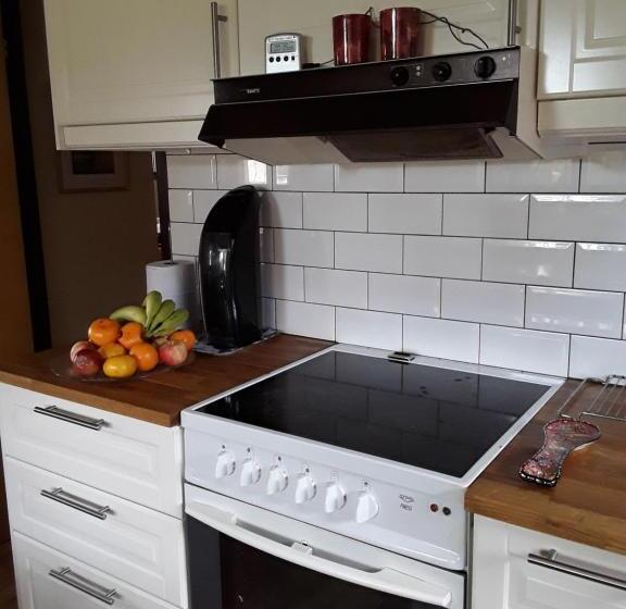 اتاق استاندارد یک نفره, Naturnära Enkel Rum B&b I Uppsala Ramstalund