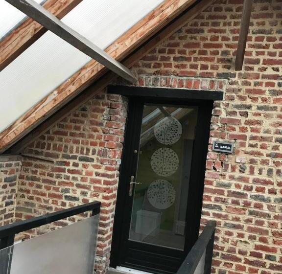 חדר סטנדרט לשלושה, Chambres Privées Chez Le Particulier Aéroport Lille Lesquin