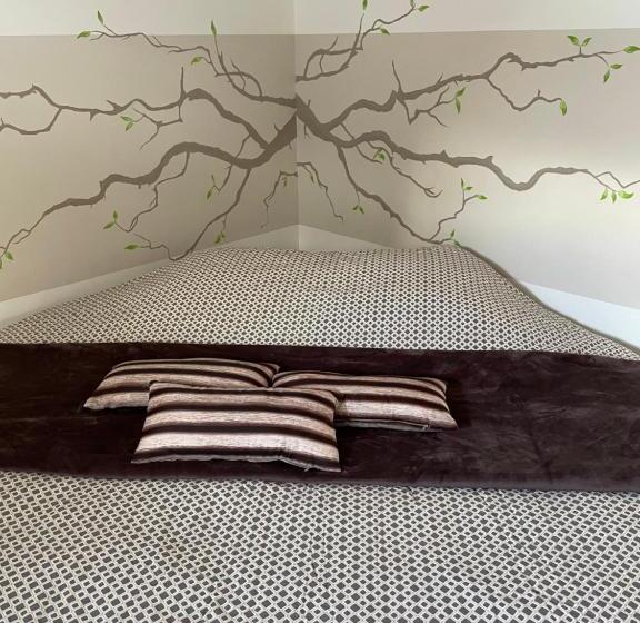 חדר סטנדרט לארבעה, Chambres Privées Chez Le Particulier Aéroport Lille Lesquin