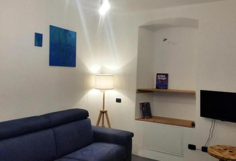 Suite with lake view, B&b Val Valerna