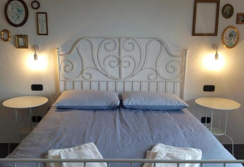 Suite with lake view, B&b Val Valerna