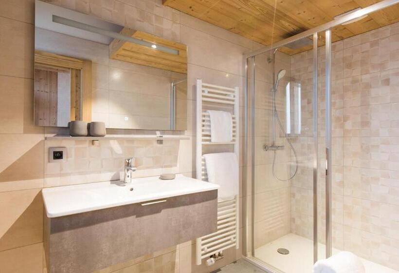 スーペリアールーム, Chalet Sur Les Monts Morzine