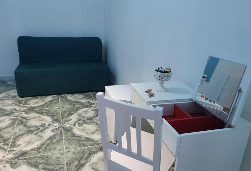 4인용 스탠다드 룸, Capri View