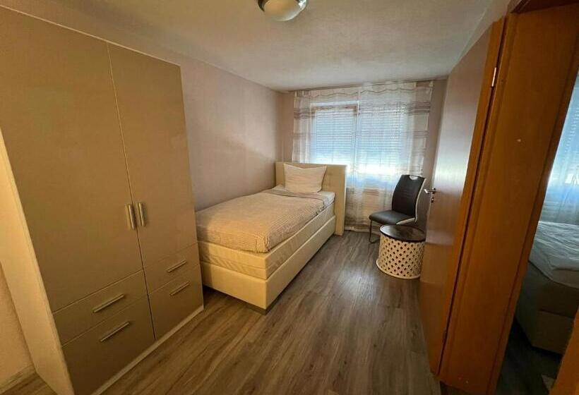 스탠다드 트리플 룸, Gästehaus Giannikis