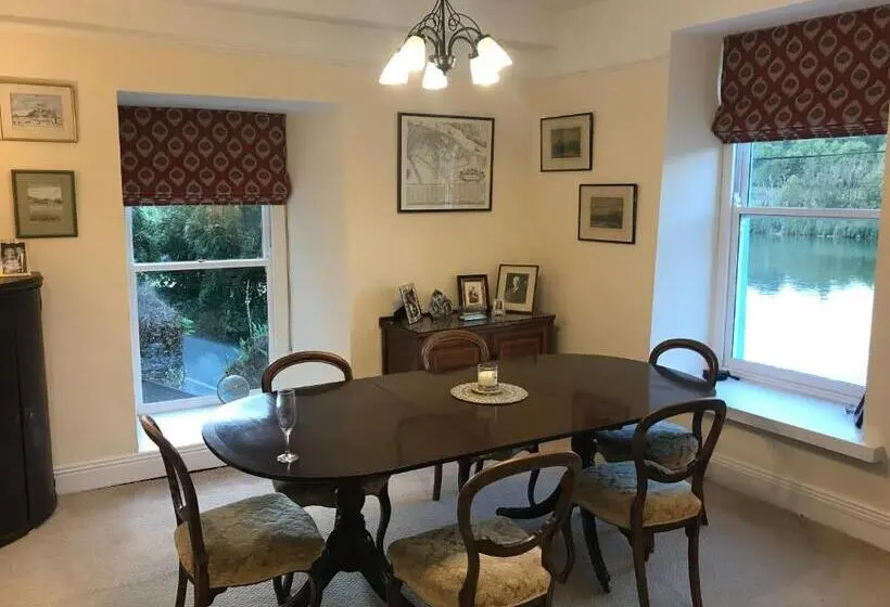 デラックスルーム, Riverbank House Bed And Breakfast Innishannon