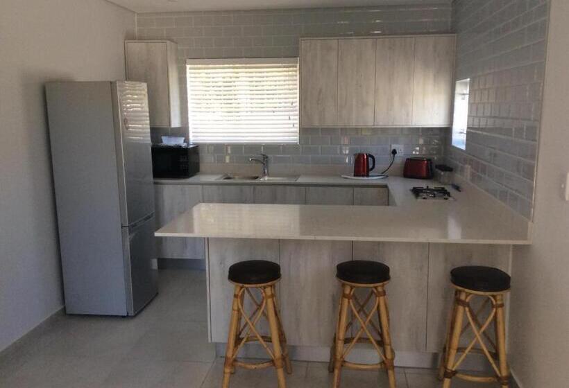 דירת חדר, An Nur The Light Halaal Selfcatering