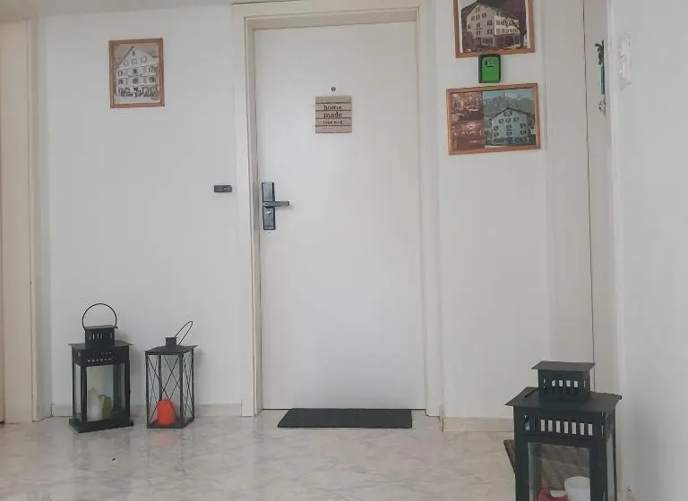 浴室共有ファミリールーム, Buongustaio Fereinzimmer Room Inside A Flat