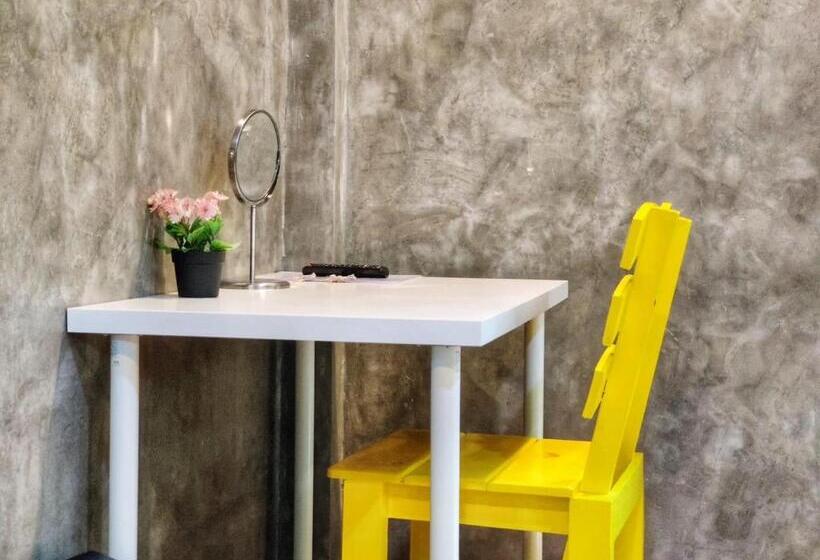 Бунгало Стандарт Вид на Сад, Hanoii House