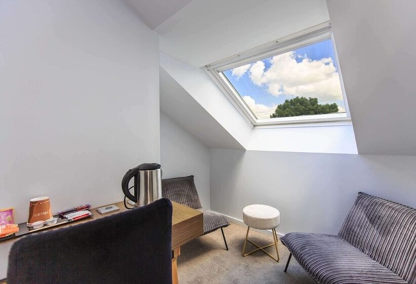 ダブルベッドのクラシックルーム, Best Western Hôtel Garden And Spa