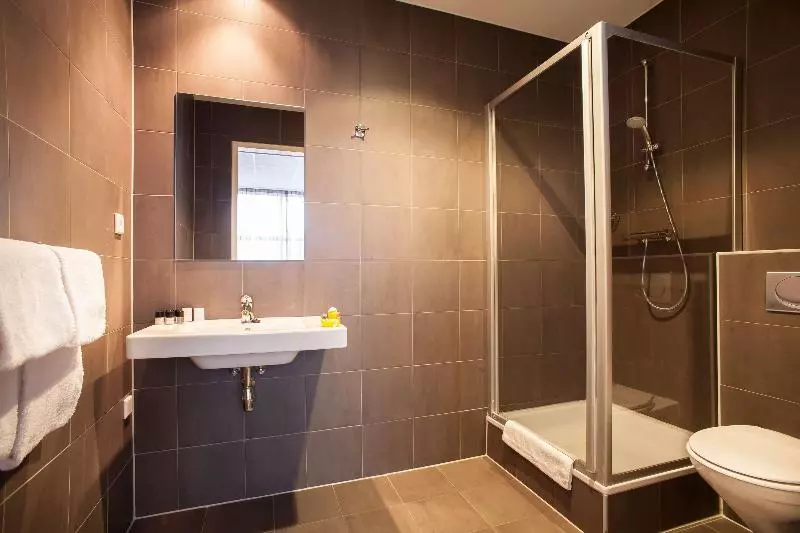 Sviitti 2 Makuuhuonetta, Best Western Zaan Inn