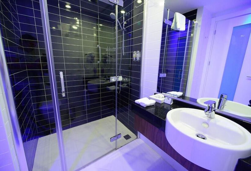 スタンダードルーム, Holiday Inn Express Istanbul Altunizade By Ihg