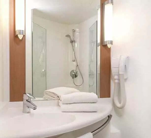 スタンダードルーム, Ibis Hotel Friedrichshafen Airport Messe