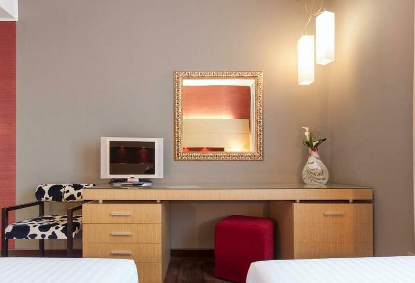 スタンダードルーム, Inverigo